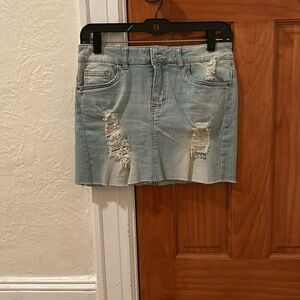 Denim ripped style jean skirt
